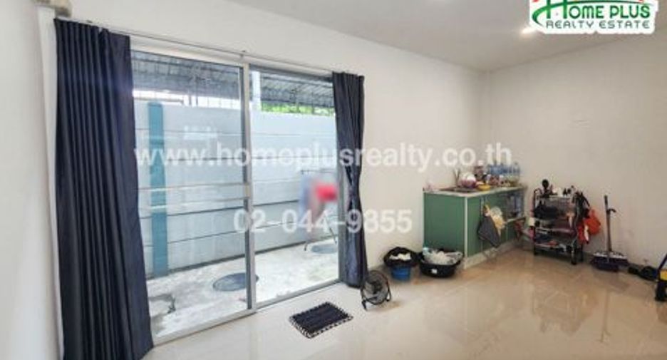 For sale 3 bedrooms townhouse in Bang Bua Thong, Nonthaburi