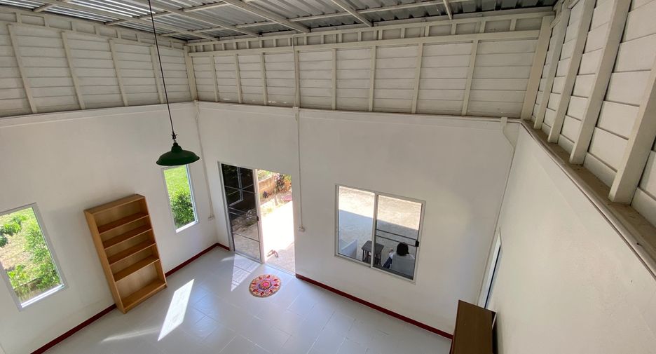 For rent 3 bedrooms house in Saraphi, Chiang Mai