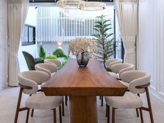 For rent 4 Beds townhouse in Watthana, Bangkok