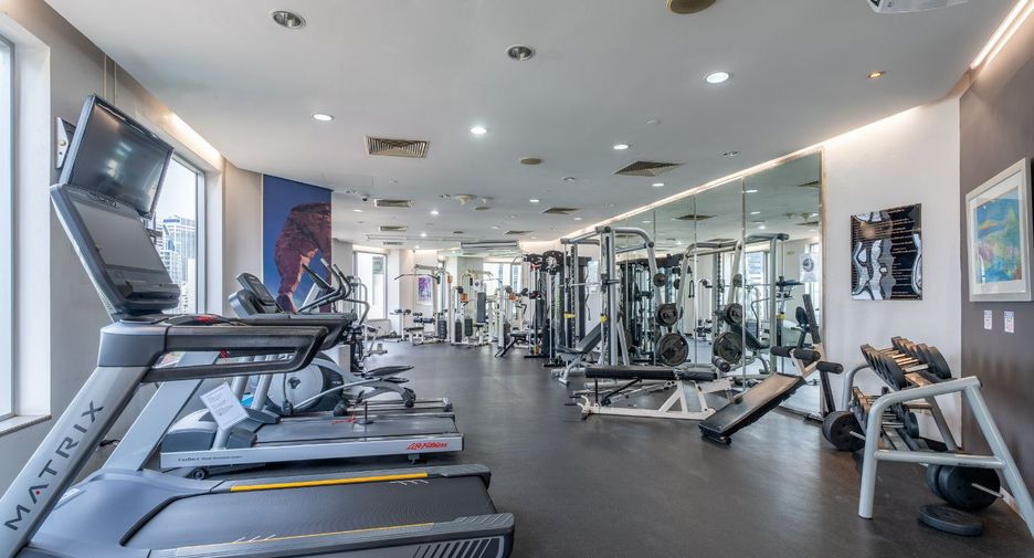 For rent 3 bedrooms apartment in Pathum Wan, Bangkok