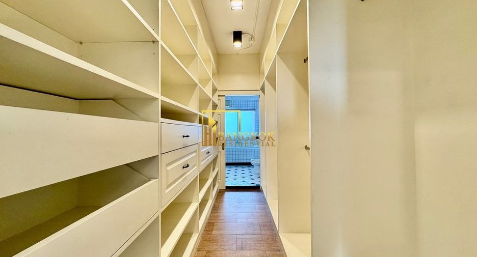 Reihenhaus zur Miete mit 3 Zimmer in Sathon, Bangkok
