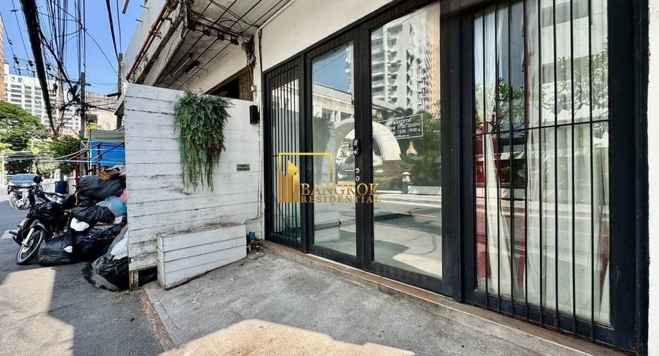 Reihenhaus zur Miete mit 3 Zimmer in Sathon, Bangkok