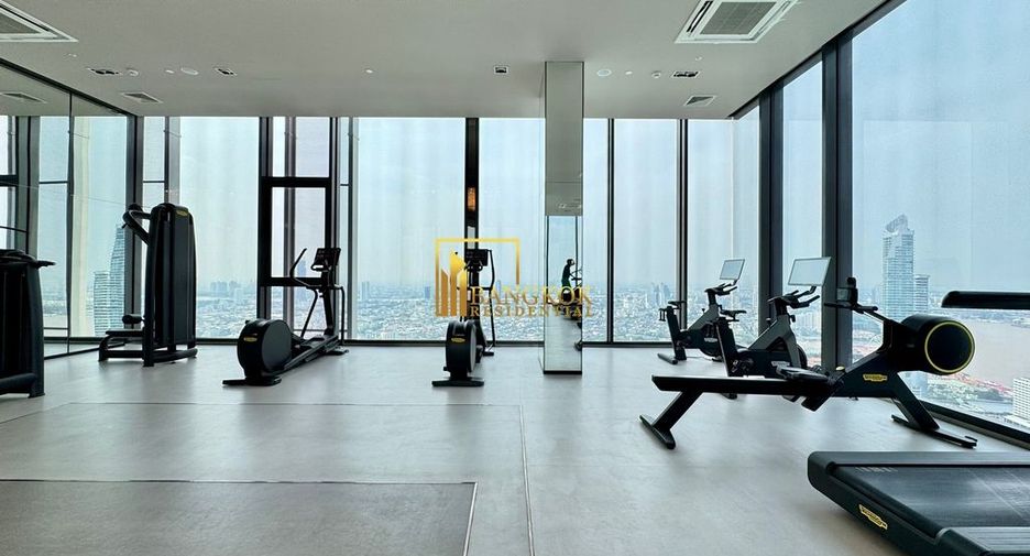 For rent 3 bedrooms condo in Bang Kho Laem, Bangkok