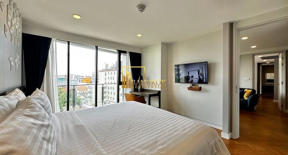 À louer 2 chambres appartement avec services à Sathon, Bangkok