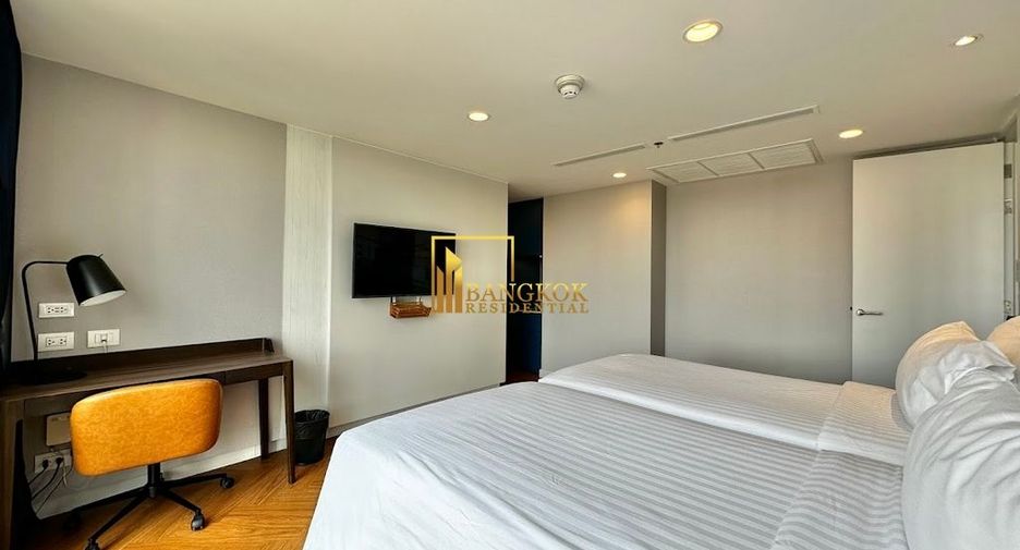 À louer 2 chambres appartement avec services à Sathon, Bangkok