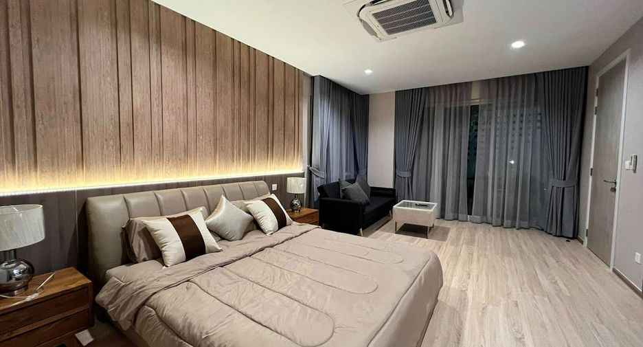 For rent 4 bedrooms house in Saphan Sung, Bangkok
