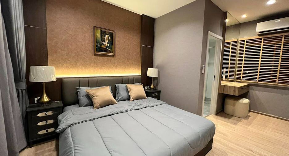 For rent 4 bedrooms house in Saphan Sung, Bangkok