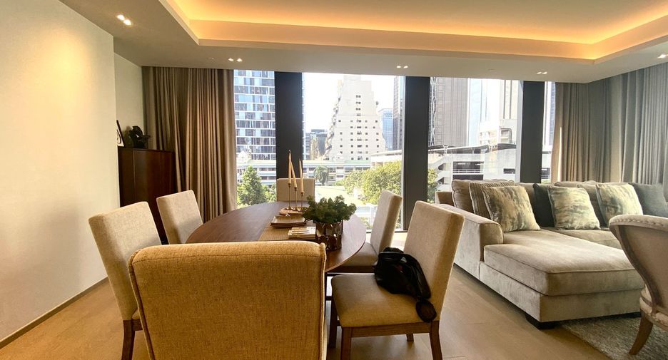 For rent そして for sale 2 Beds condo in Pathum Wan, Bangkok