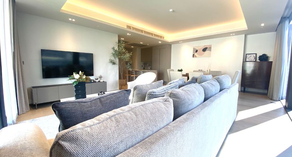 For rent そして for sale 2 Beds condo in Pathum Wan, Bangkok