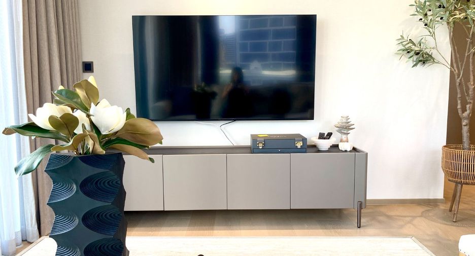 For rent そして for sale 2 Beds condo in Pathum Wan, Bangkok