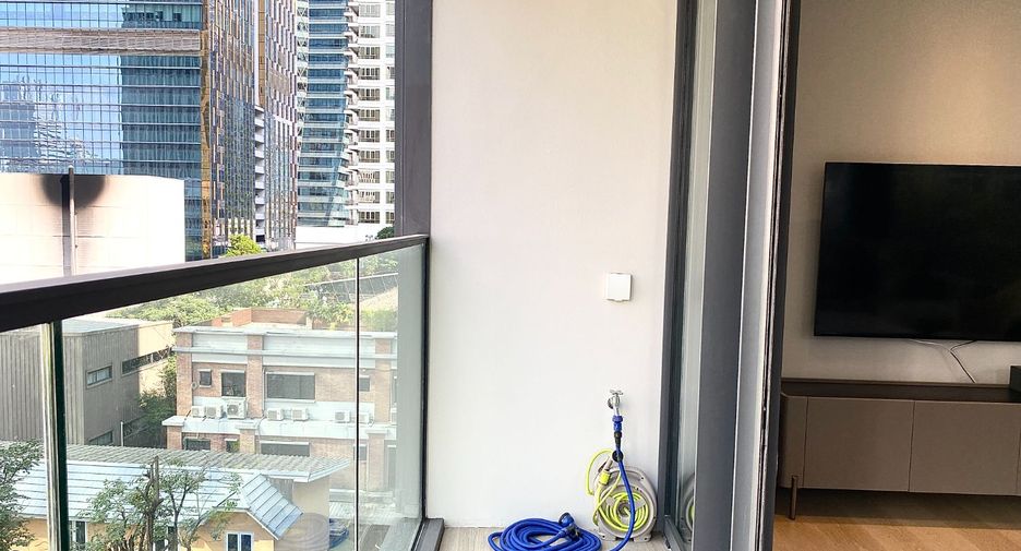 For rent そして for sale 2 Beds condo in Pathum Wan, Bangkok