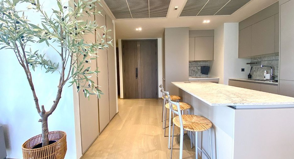 For rent そして for sale 2 Beds condo in Pathum Wan, Bangkok