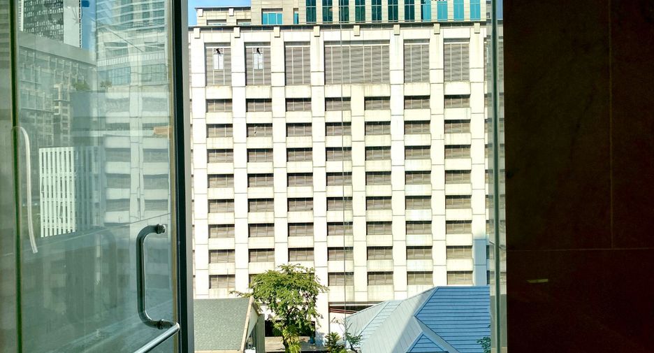 For rent そして for sale 2 Beds condo in Pathum Wan, Bangkok