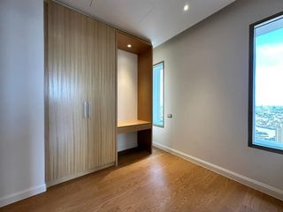 For sale 4 bed condo in Khlong San, Bangkok