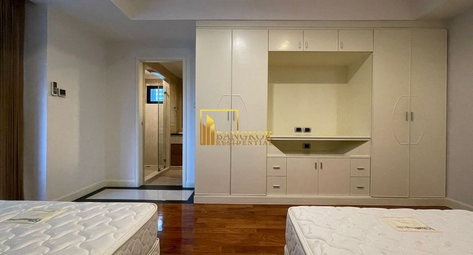 For rent 3 ベッドルーム apartment in Khlong Toei, Bangkok