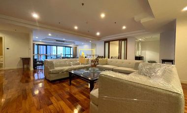 For rent 3 ベッドルーム apartment in Khlong Toei, Bangkok