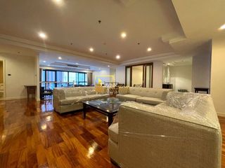 À louer 3 chambres appartement à Khlong Toei, Bangkok