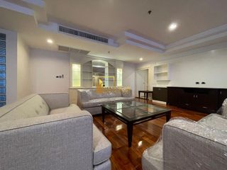 À louer 3 chambres appartement à Khlong Toei, Bangkok