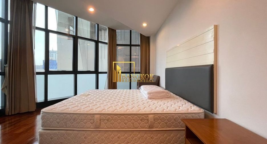For rent 3 ベッドルーム apartment in Khlong Toei, Bangkok