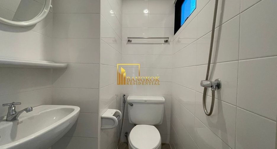 For rent 3 ベッドルーム apartment in Khlong Toei, Bangkok