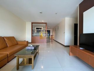 Serviced Apartment zur Miete mit 2 Zimmer in Khlong Toei, Bangkok