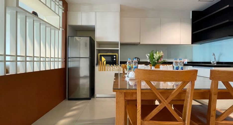For rent 2 ベッドルーム serviced apartment in Khlong Toei, Bangkok