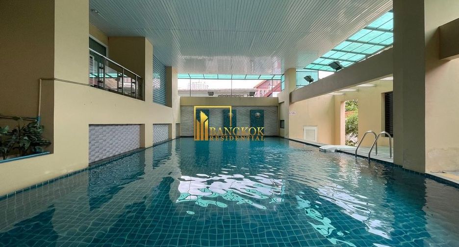 For rent 2 ベッドルーム serviced apartment in Khlong Toei, Bangkok