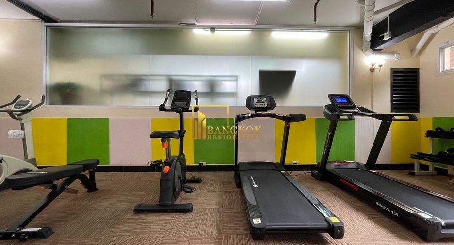 For rent 2 ベッドルーム serviced apartment in Khlong Toei, Bangkok