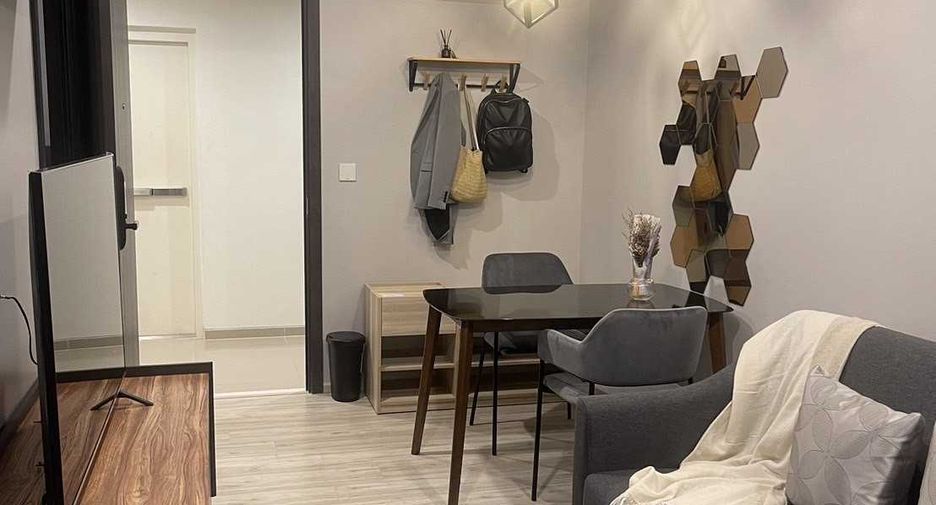 For sale 1 bed condo in Huai Khwang, Bangkok