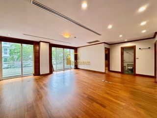 For rent 2 bedrooms apartment in Sathon, Bangkok