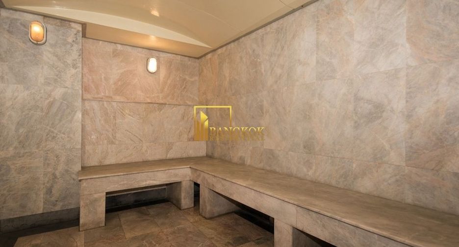 For rent 2 ベッドルーム condo in Watthana, Bangkok
