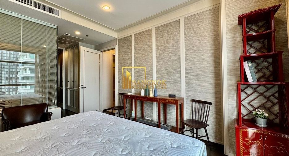 For rent 2 bedrooms condo in Khlong Toei, Bangkok
