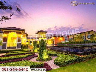 Reihenhaus zum Kauf mit 4 Zimmer in Si Racha, Chonburi