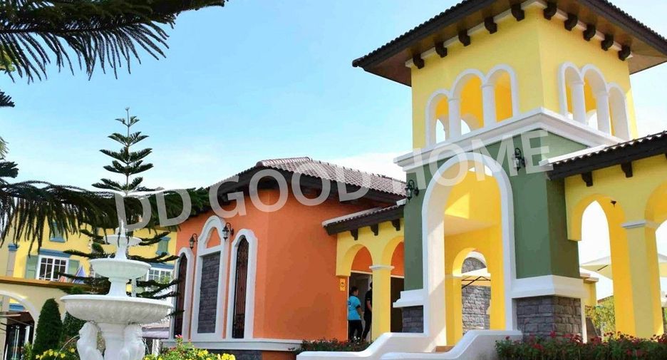 Reihenhaus zum Kauf mit 4 Zimmer in Si Racha, Chonburi