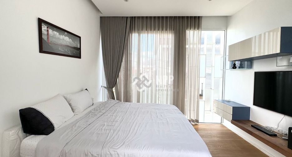 Haus zur Miete und zum Kauf mit 4 Zimmer in Watthana, Bangkok