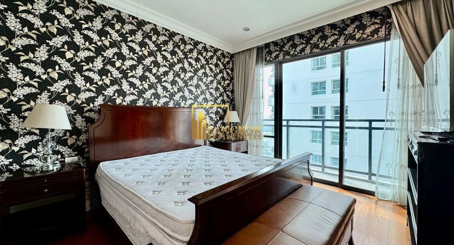 Condo en alquiler de 3 habitaciones en Khlong Toei, Bangkok