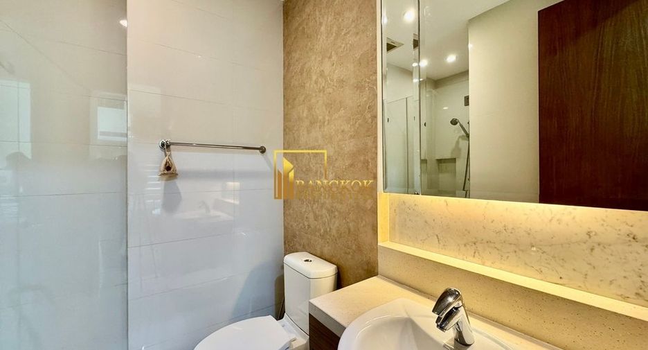 Condo en alquiler de 3 habitaciones en Khlong Toei, Bangkok