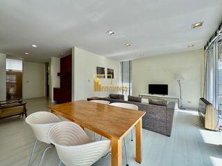 For rent 2 bedrooms apartment in Bang Rak, Bangkok
