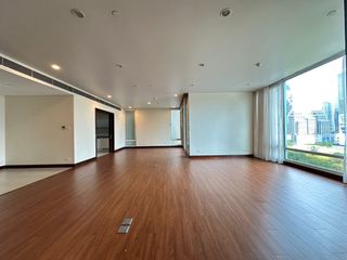 For rent and for sale 3 bed condo in Pathum Wan, Bangkok