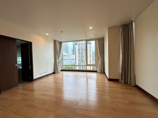 For rent and for sale 3 bed condo in Pathum Wan, Bangkok