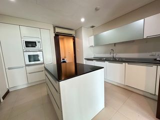For rent and for sale 3 bed condo in Pathum Wan, Bangkok
