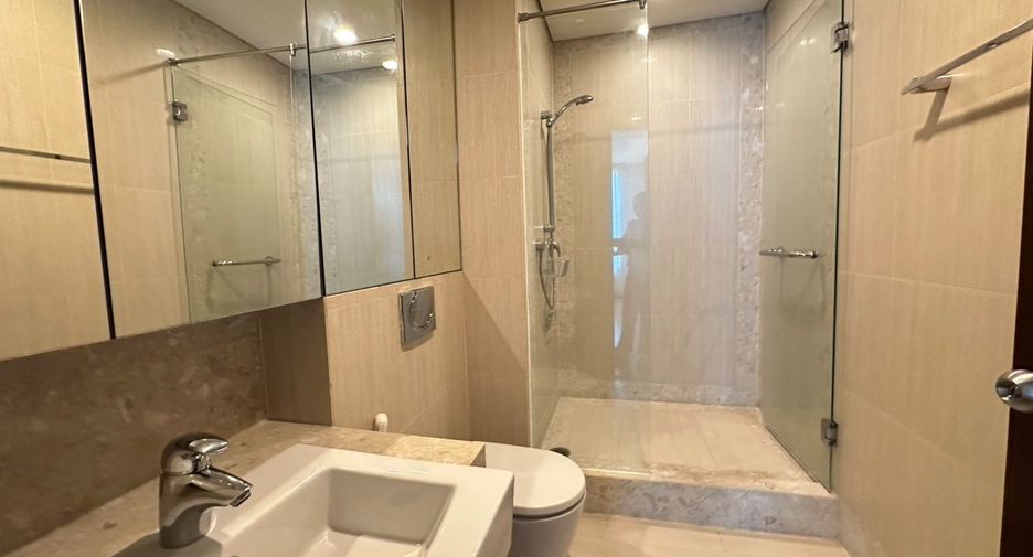 Продажа 3 спальни кондо в Патхум Щан, Бангкок