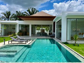 For sale 4 Beds villa in Mueang Krabi, Krabi