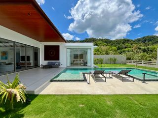 For sale 4 Beds villa in Mueang Krabi, Krabi