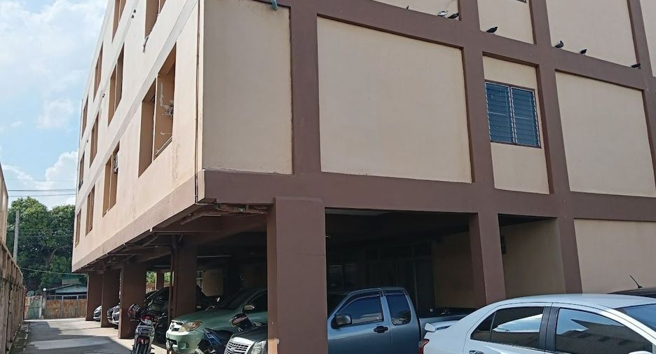 For sale 48 bed apartment in Bangkok Noi, Bangkok