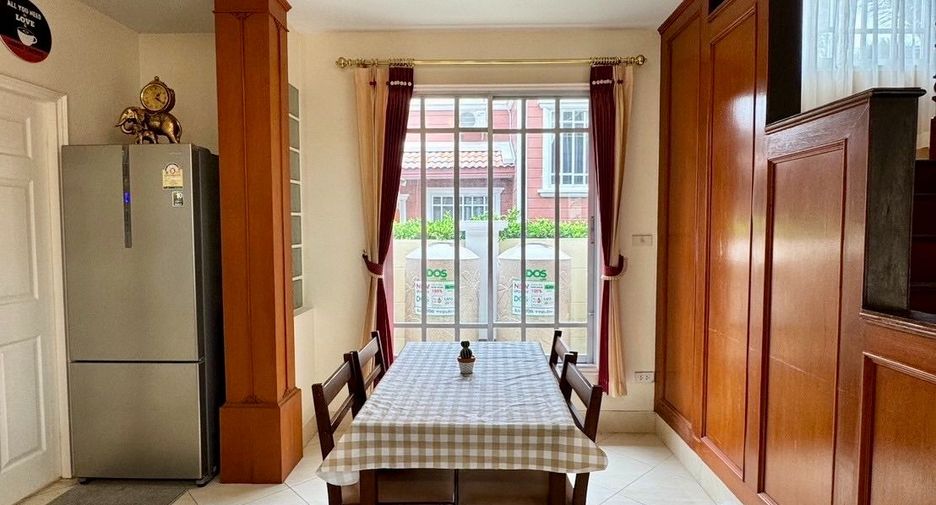 Haus zum Kauf mit 3 Zimmer in Sattahip, Chonburi