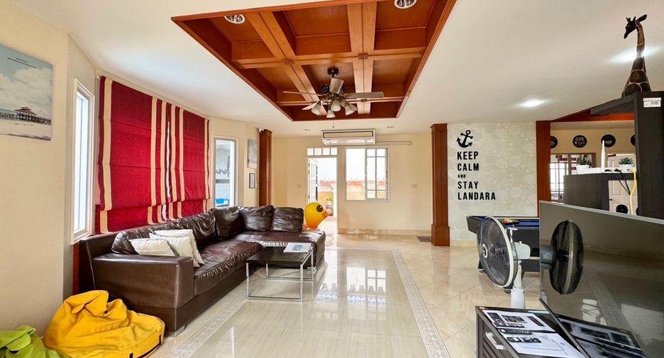 Haus zum Kauf mit 3 Zimmer in Sattahip, Chonburi