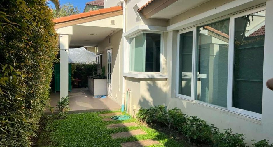 For sale 3 bedrooms house in Mueang Chiang Mai, Chiang Mai