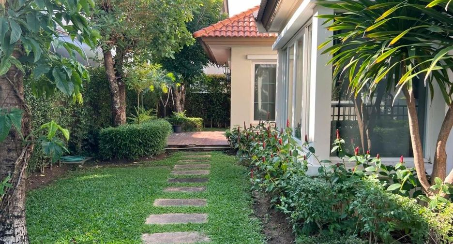 For sale 3 bedrooms house in Mueang Chiang Mai, Chiang Mai