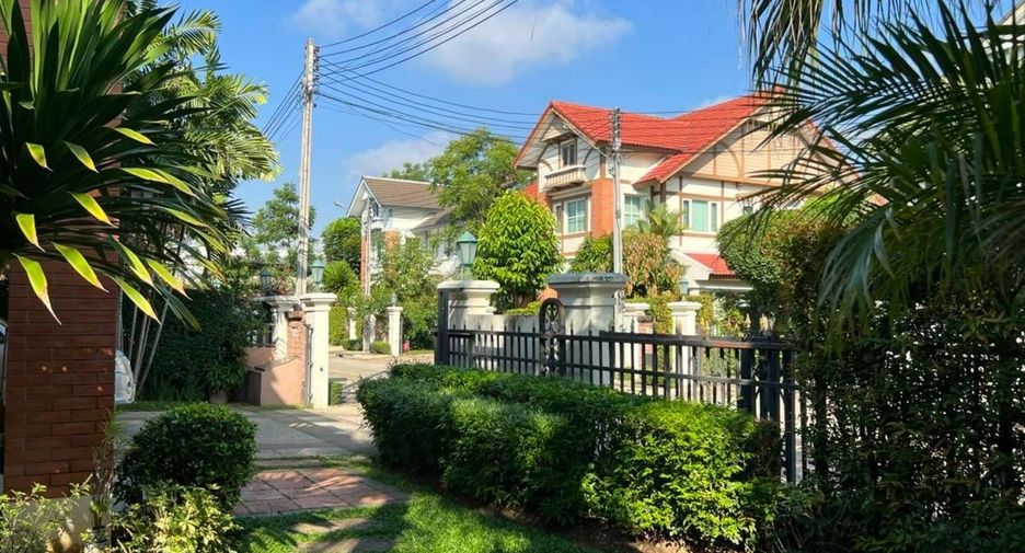 For sale 3 bedrooms house in Mueang Chiang Mai, Chiang Mai
